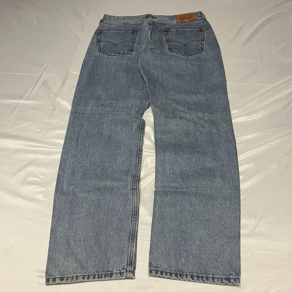 Y2K Levi's 505 Jeans Men's FITS Size 32x32 Grunge Med Wash Straight Leg